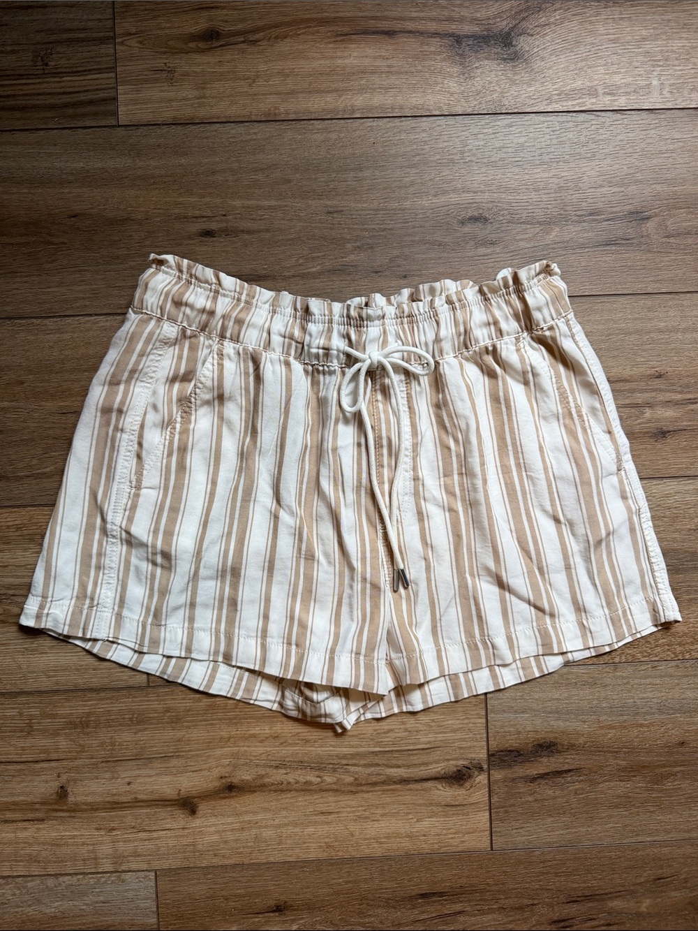 LOFT Women's Cream and Tan Striped Drawstring Shorts
